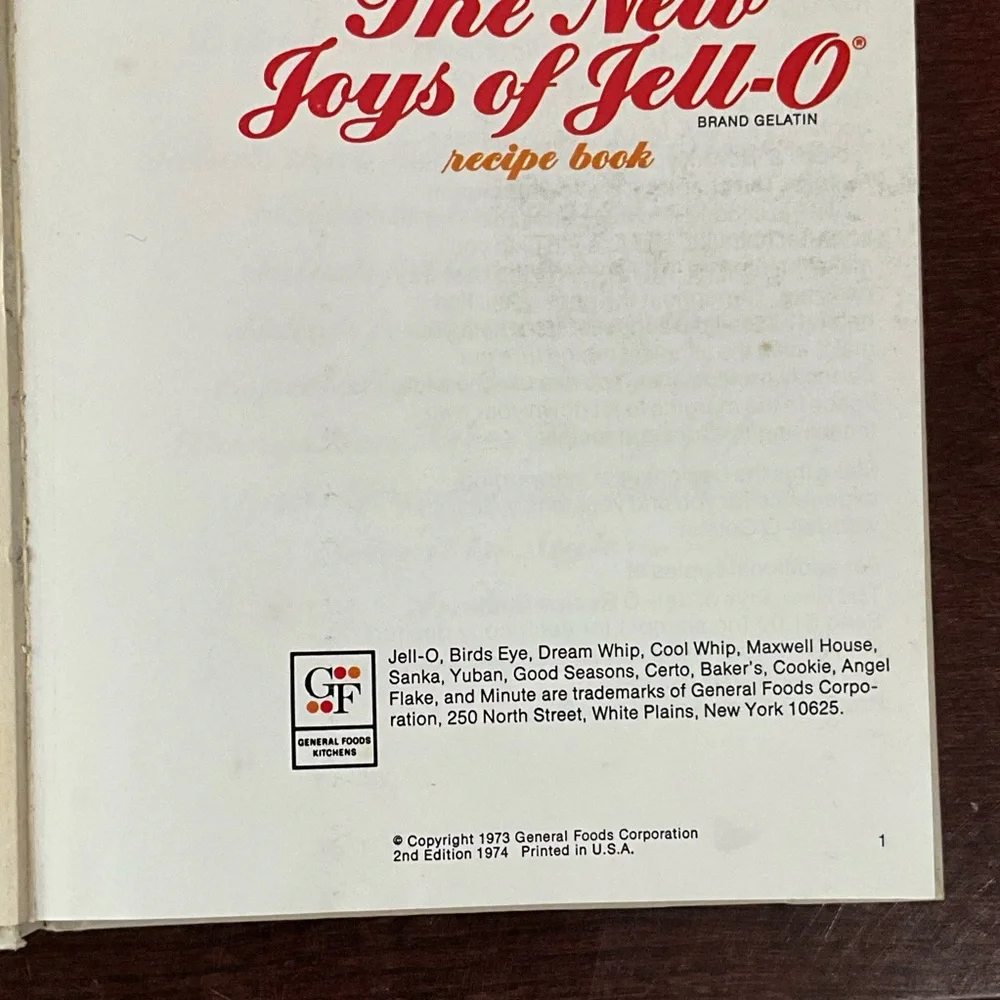 Vintage 1974 The New Joys of Jell-o Recipe Book